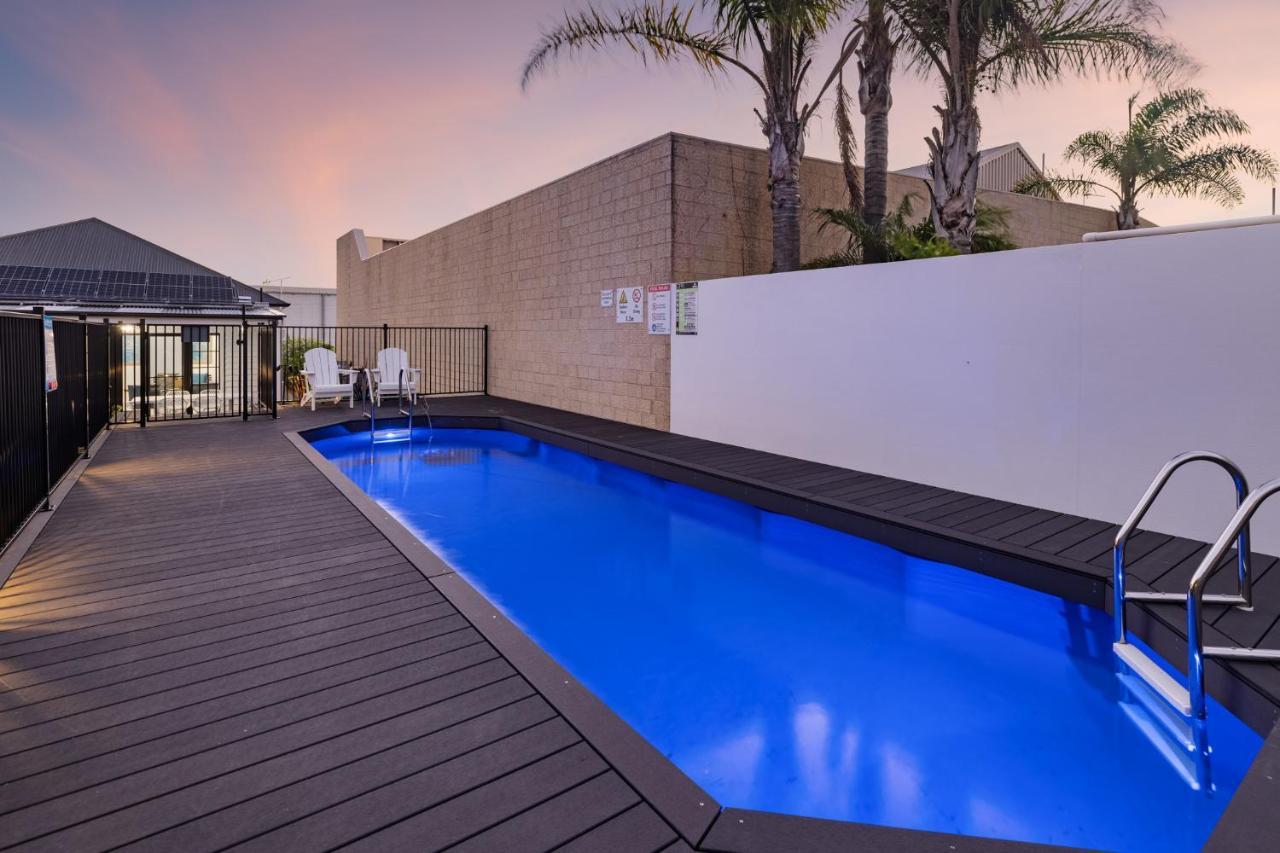 Deco Beach Luxury Apartments Port Lincoln Dış mekan fotoğraf